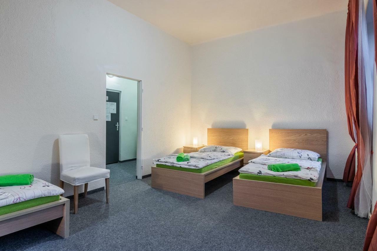 Hotel*** Cesky Dum Chomutov Εξωτερικό φωτογραφία